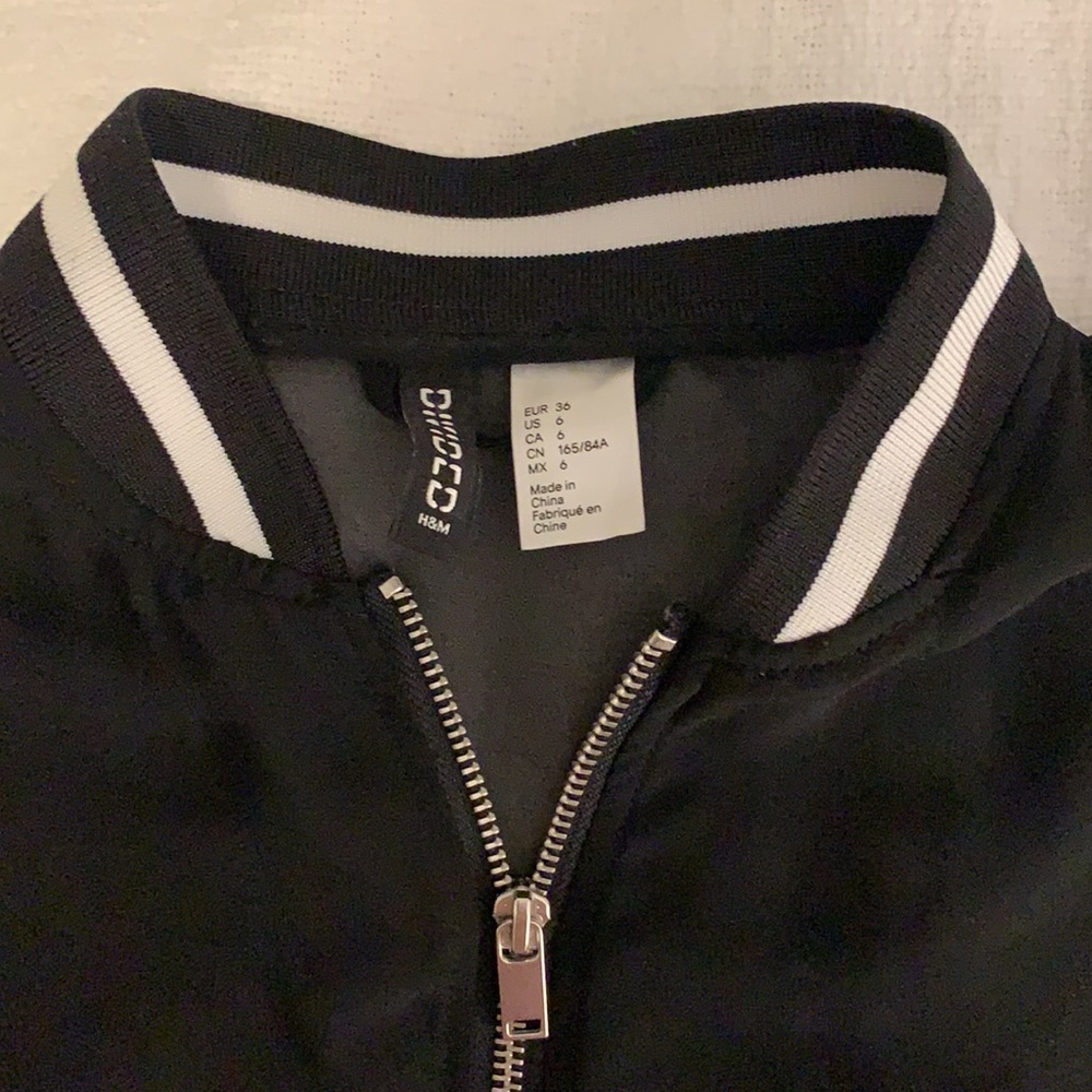 Sheer bomber jacket - Picture 2 of 3